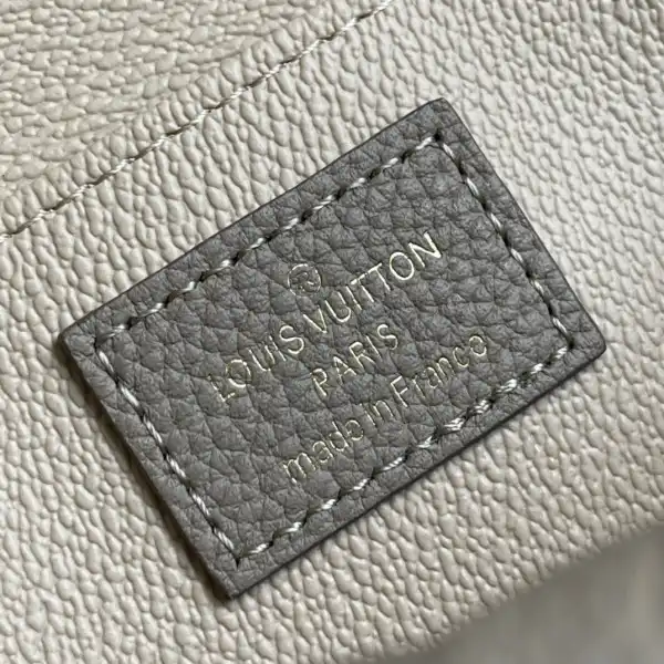 Affordable LOUIS VUITTON COSMETIC POUCH