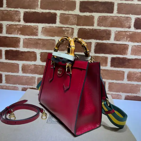 First bag ru GUCCI Diana small tote bag