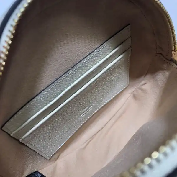 First bag ru GUCCI Ophidia GG Flora Mini Backpack