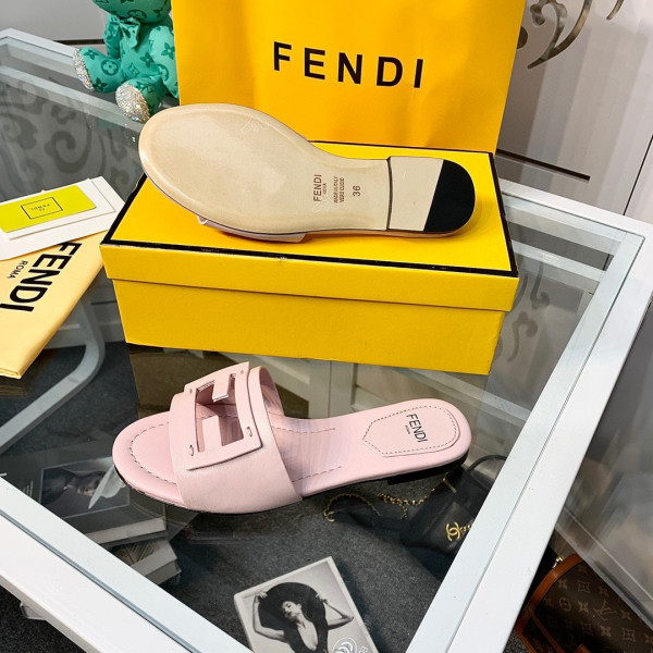 HOT SALE Fendi Signature