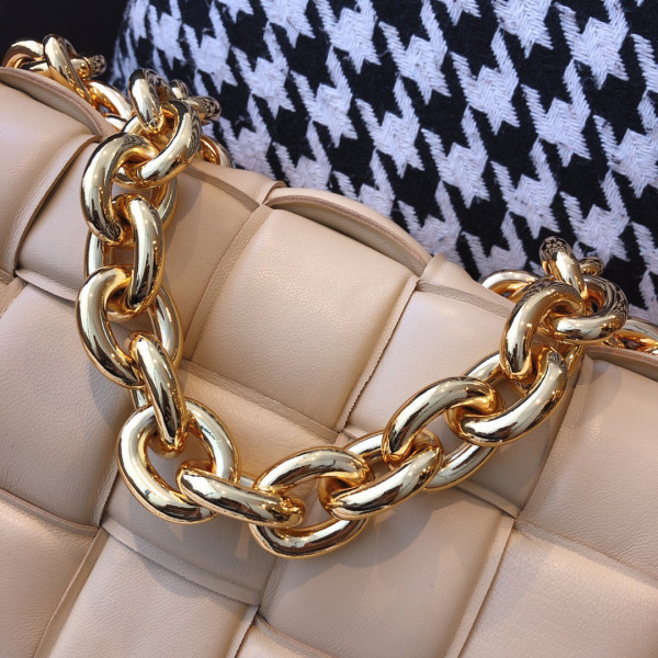 HOT SALE BOTTEGA VENETA THE CHAIN CASSETTE