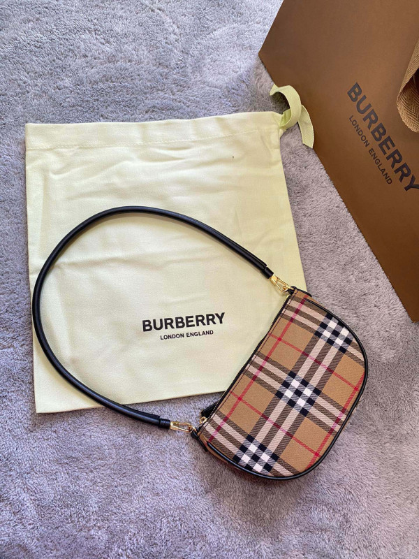 HOT SALE BURBERRY Olympia Pouch