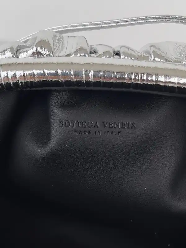 BOTTEGA VENETA MINI POUCH