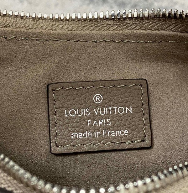 HOT SALE LOUIS VUITTON WHY KNOT PM