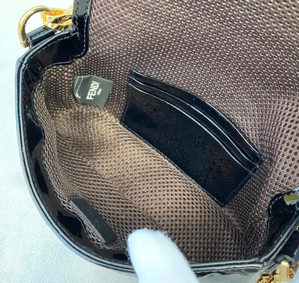 Bagsoffer yupoo FENDI BAGUETTE MINI