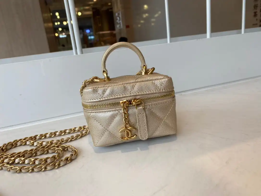 CHANEL SMALL VANITY WITH CHAIN