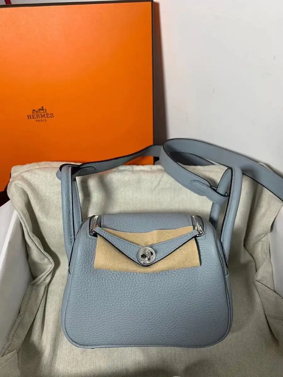 First bag ru HERMES LINDY MINI HANDMADE