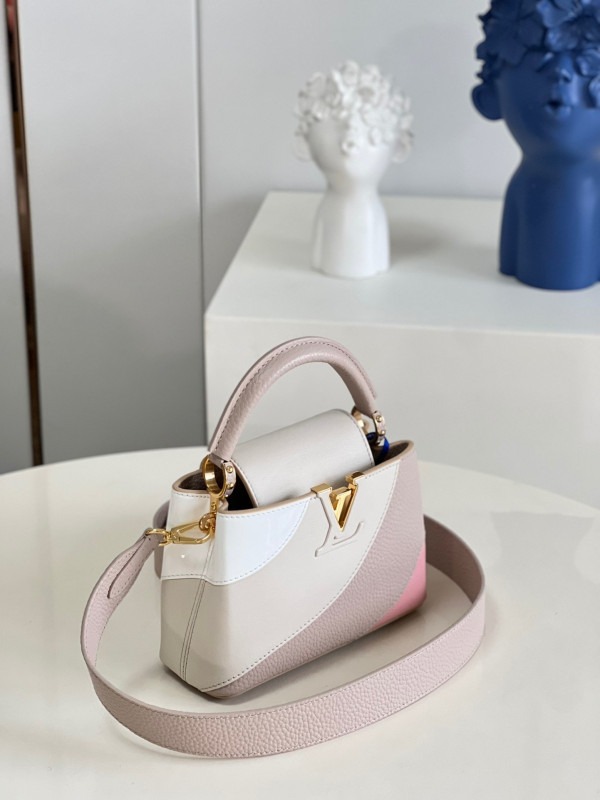 [FREE SHIPPING] LOUIS VUITTON CAPUCINES MINI