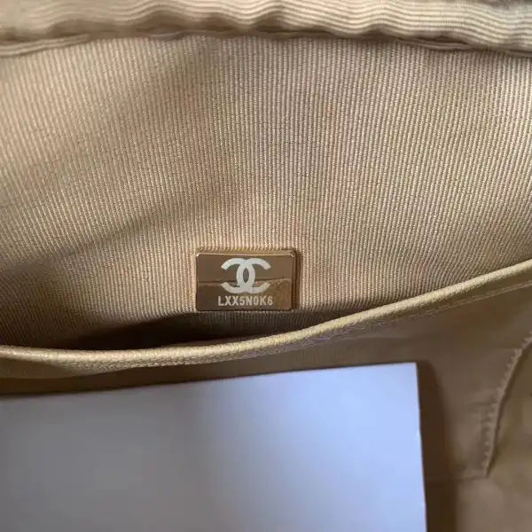 CHANEL VINTAGEP BAG