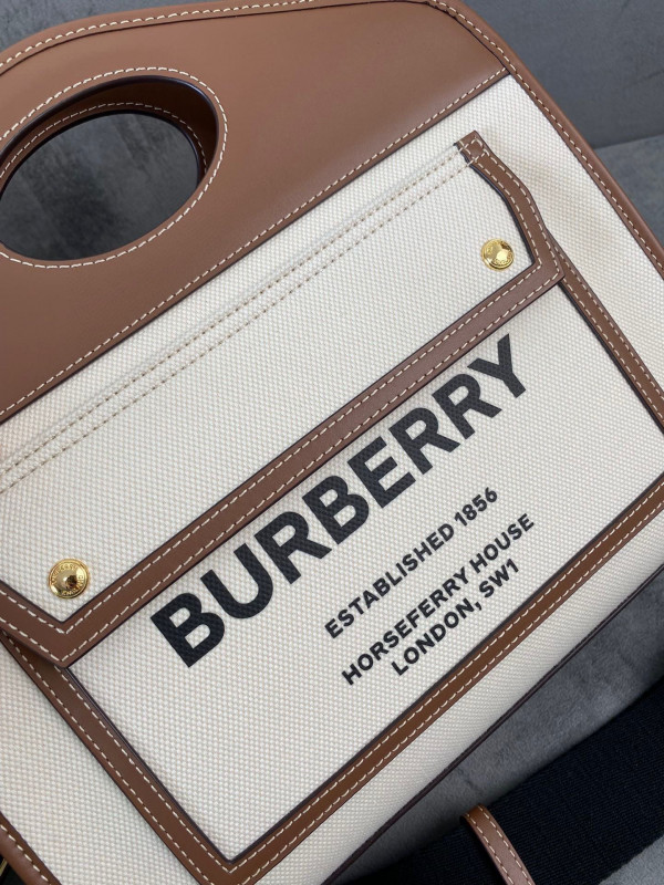 HOT SALE BURBERRY SMALL Pocket Tote