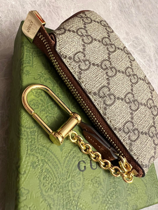 HOT SALE Gucci GG Marmont matelassé key case