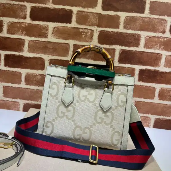 First Bag Ru GUCCI Diana small tote bag