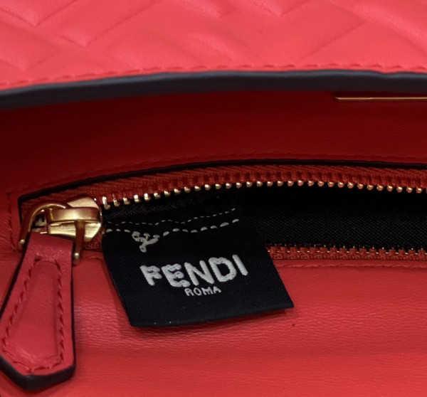 HOT SALE FENDI BAGUETTE CHAIN MIDI 397B98-24*14*7CM