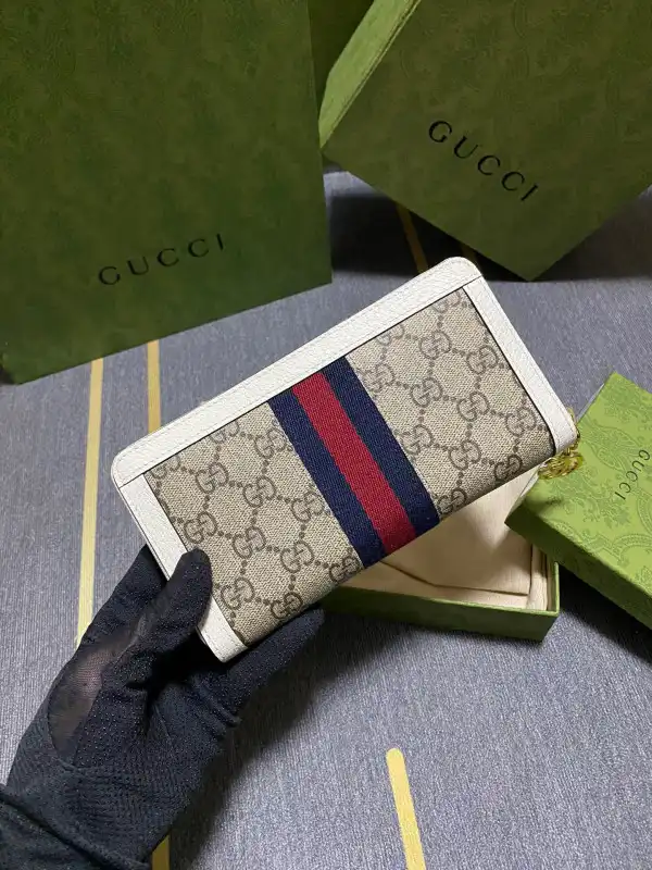 Gucci Ophidia GG zip around wallet