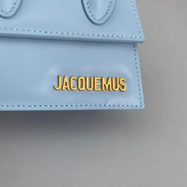 Bagsoffer JACQUEMUS Le Chiquito Mini Bag