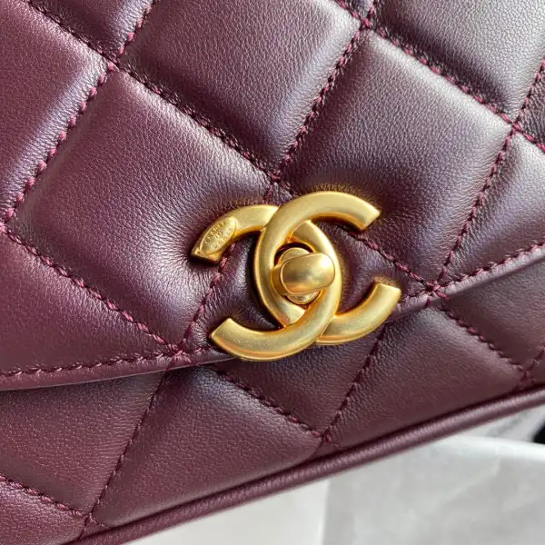 CHANEL SMALL FLAP BAG