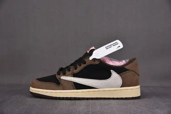 AIR JORDAN 1 RETRO LOW OG SP TRAVIS SCOTT CQ4277-001