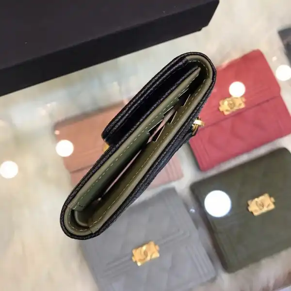 CHANEL WALLET