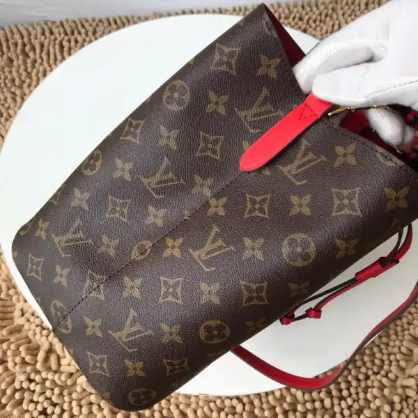 Rep LOUIS VUITTON NÉONOÉ