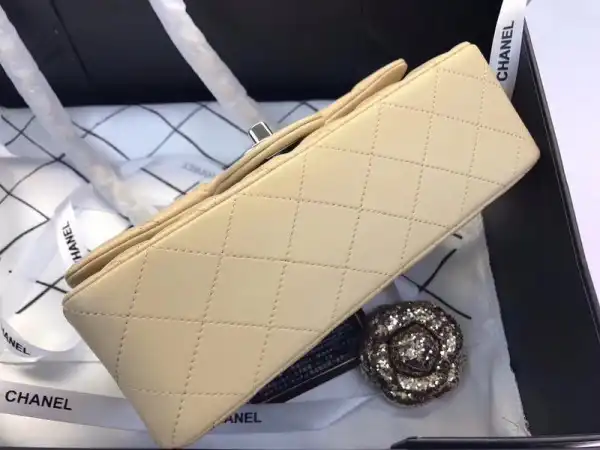 CHANEL Flap Bag Lambskin 20CM