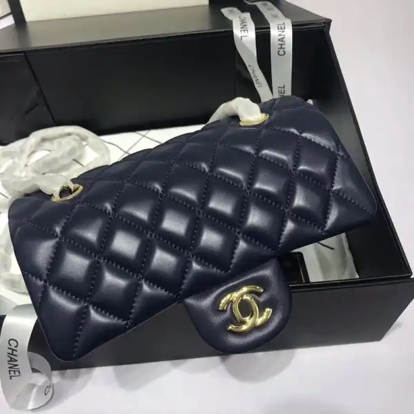 Frstbag ru CHANEL Flap Bag Lambskin 20CM