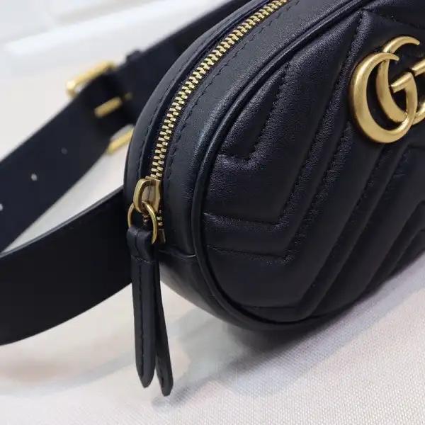 First bag ru Gucci GG Marmont Matelassé Leather Belt Bag