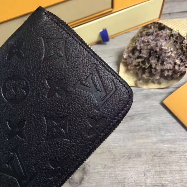 HOT SALE Louis Vuitton ZIPPY WALLET