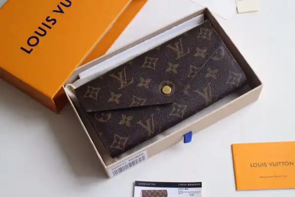 Affordable LOUIS VUITTON SARAH WALLET