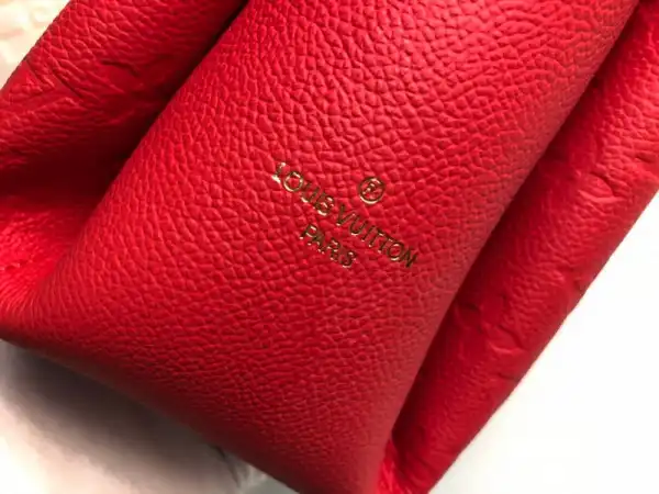 Cheap Louis Vuitton SURENE MM