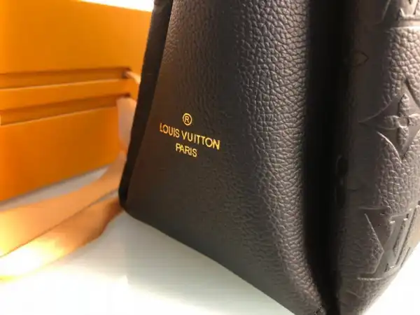 Louis Vuitton SURENE MM