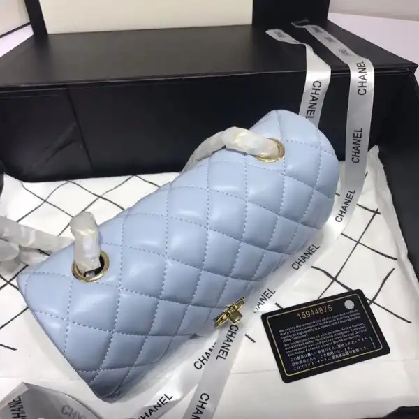 CHANEL Flap Bag Lambskin 20CM