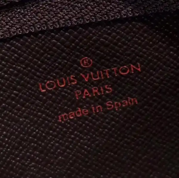 Frstbag ru LOUIS VUITTON COIN PURSE