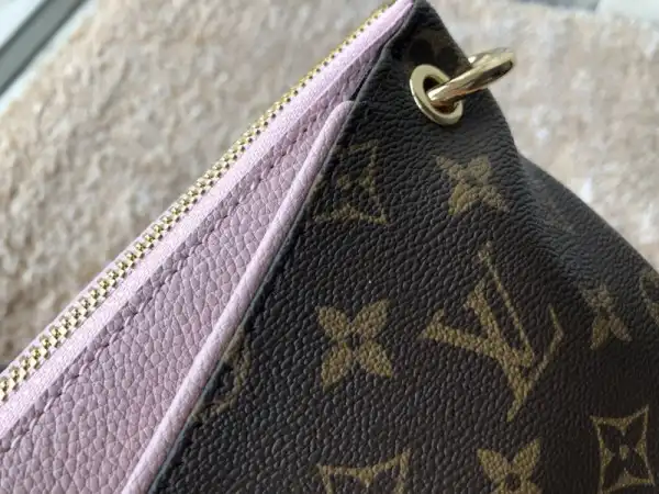 Rep Louis Vuitton PALLAS