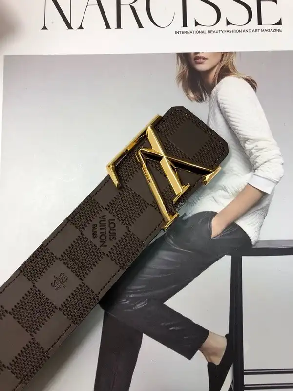 Yupoo bagsoffer Louis Vuitton Belt