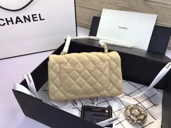 Frstbag ru CHANEL Flap Bag Lambskin 20CM