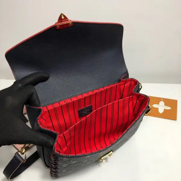 LOUIS VUITTON POCHETTE METIS