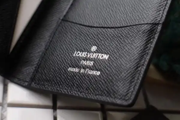 Louis Vuitton POCKET ORGANIZER