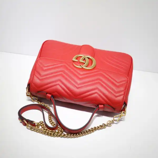 Gucci GG Marmont medium top handle bag