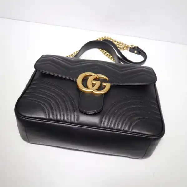 Frstbag ru Gucci GG Marmont medium top handle bag