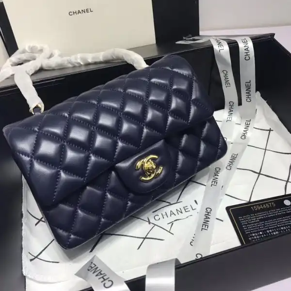 Frstbag ru CHANEL Flap Bag Lambskin 20CM