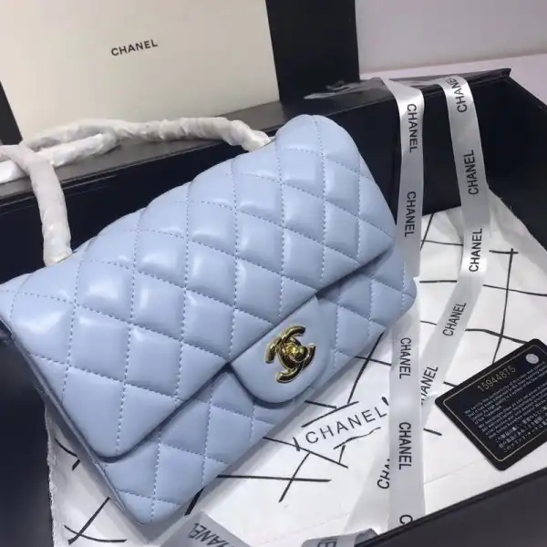 CHANEL Flap Bag Lambskin 20CM