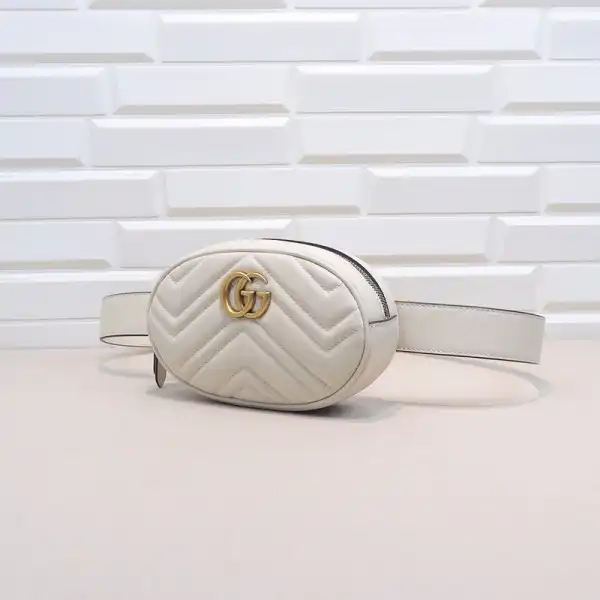 Gucci GG Marmont Matelassé Leather Belt Bag