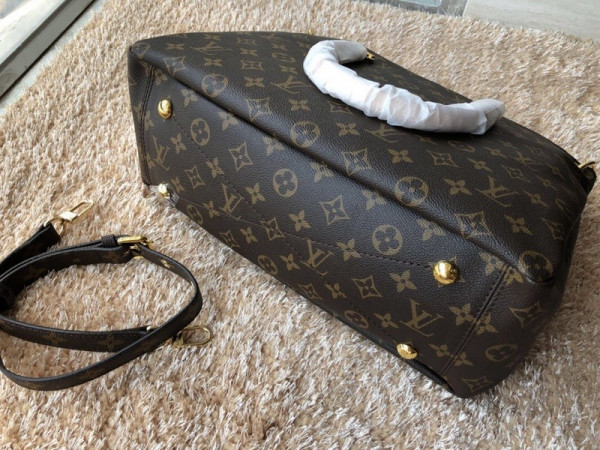 HOT SALE Louis Vuitton PALLAS