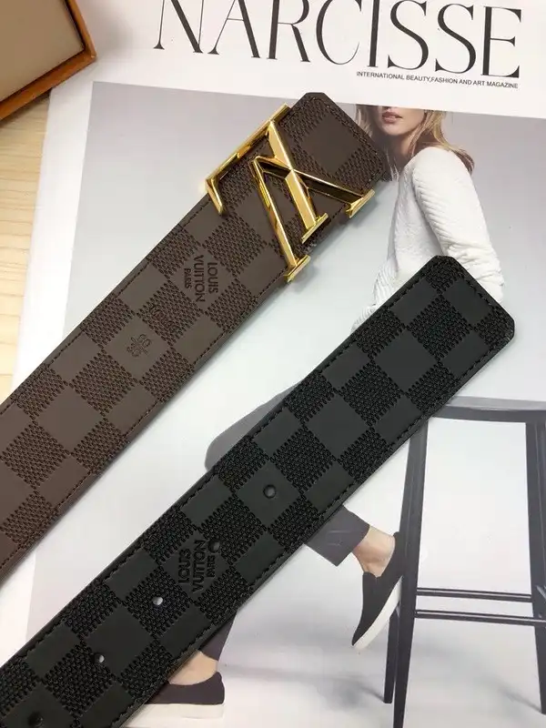 Yupoo bagsoffer Louis Vuitton Belt