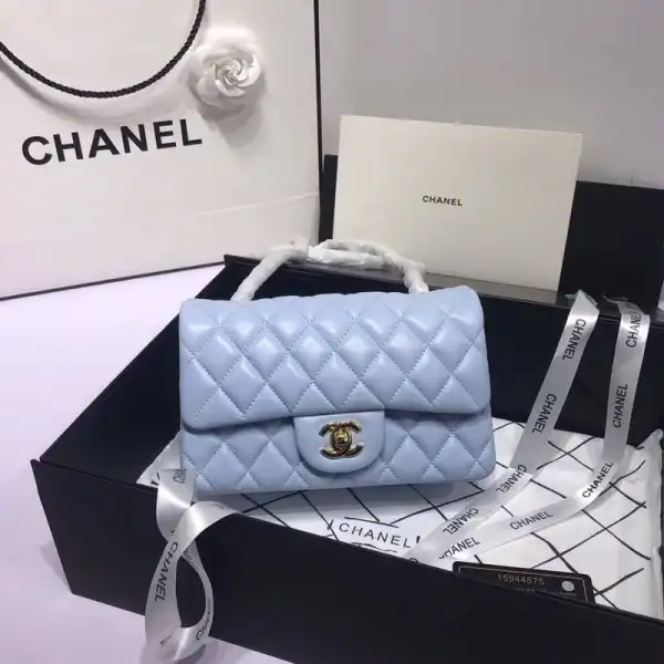 Firstbag Ru CHANEL Flap Bag Lambskin 20CM