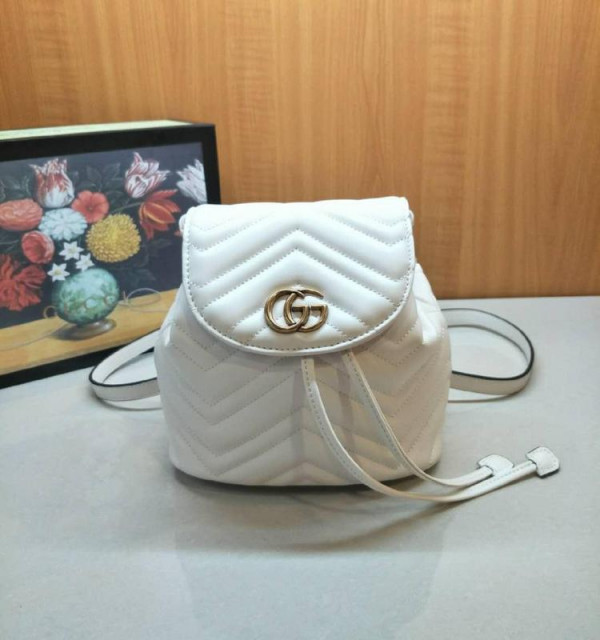 HOT SALE Gucci GG Marmont matelassé backpack 528129