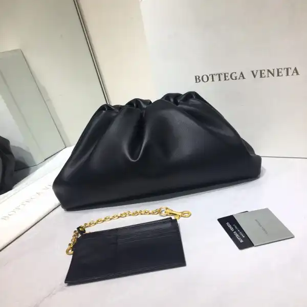 Yupoo bagsoffer BOTTEGA VENETA THE POUCH