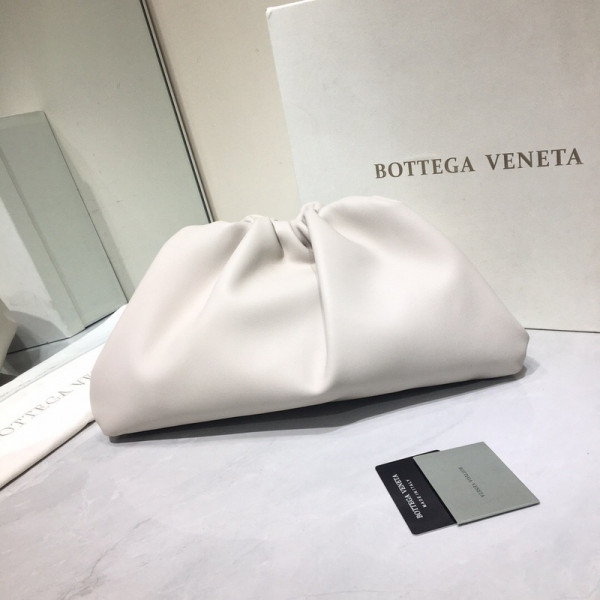 HOT SALE BOTTEGA VENETA THE POUCH