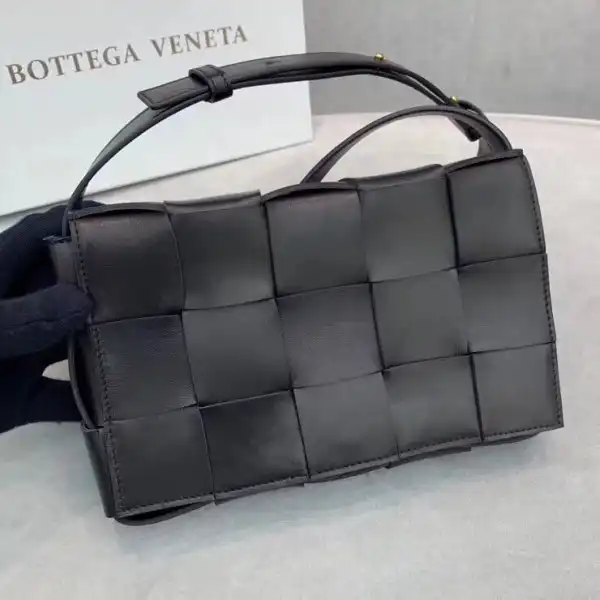 Frstbag ru BOTTEGA VENETA CASSETTE