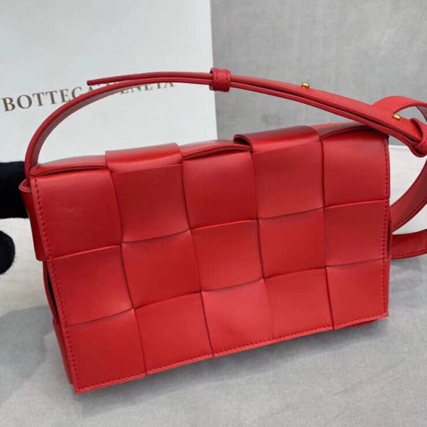 HOT SALE BOTTEGA VENETA CASSETTE